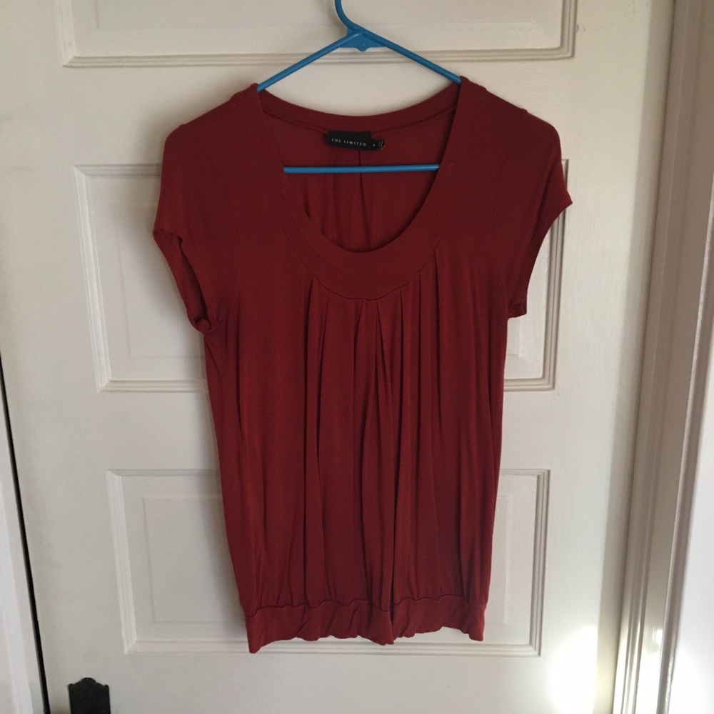 The limited orange top